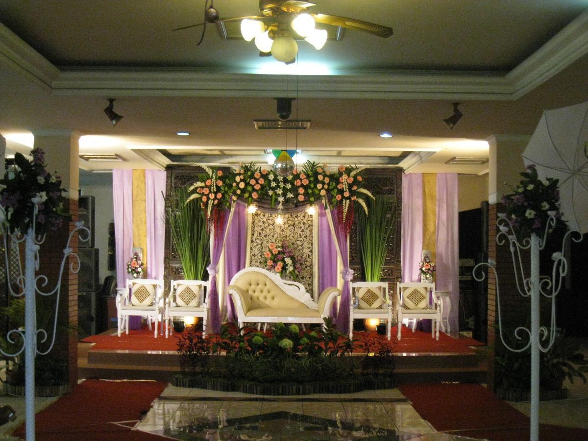 Pondok Serrata Hotel Semarang Extérieur photo